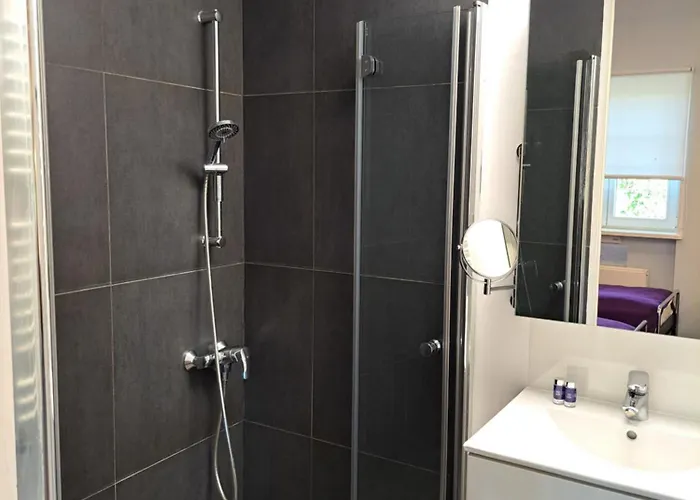 Dom Studencki Hanka Хостел *